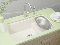 廚房水槽的材質(zhì)該怎么選，看完這篇就知道了