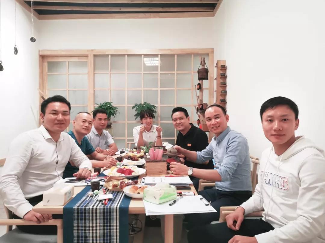 工程、材料中心管理層&ldquo;裸心會&rdquo;丨茶短情長，一場來自心靈的對話！