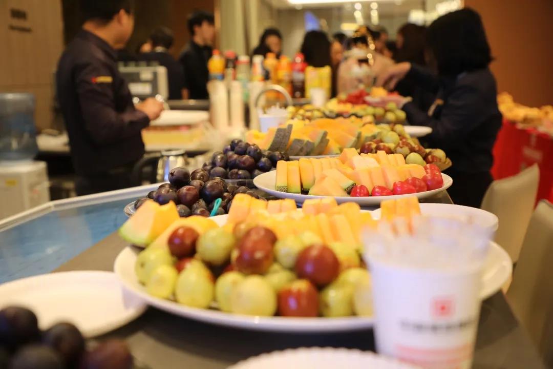 員工生日會丨金秋碩果，共度韶華，祝壽星們生日快樂！