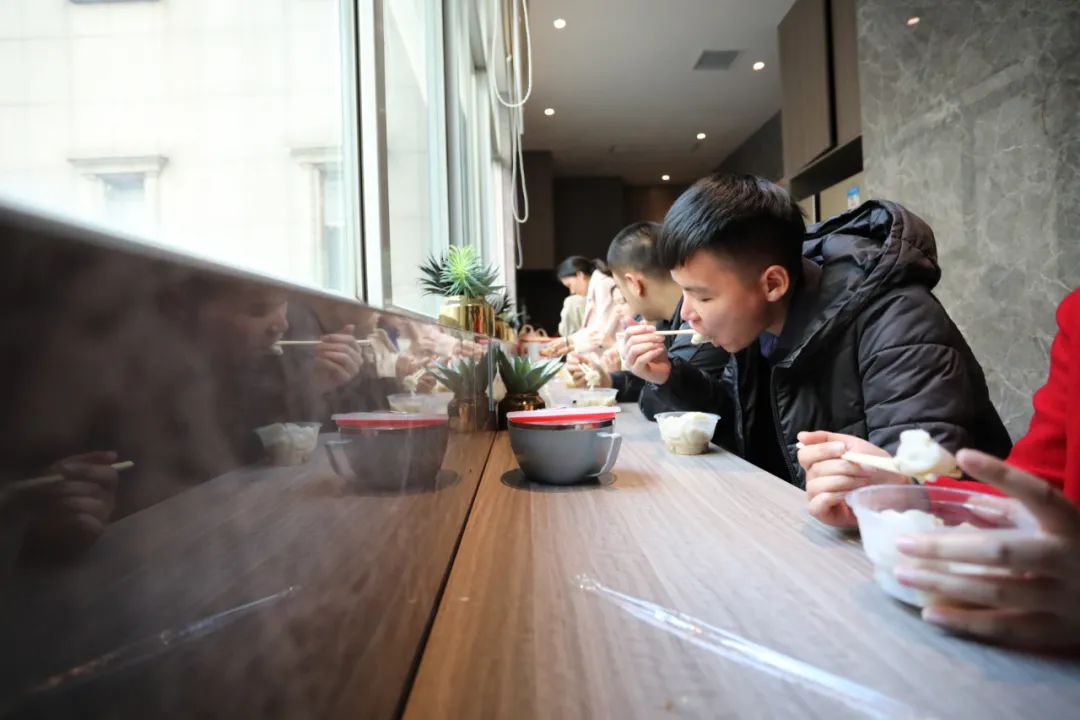 冬至丨溫暖如約而至，平安順遂！